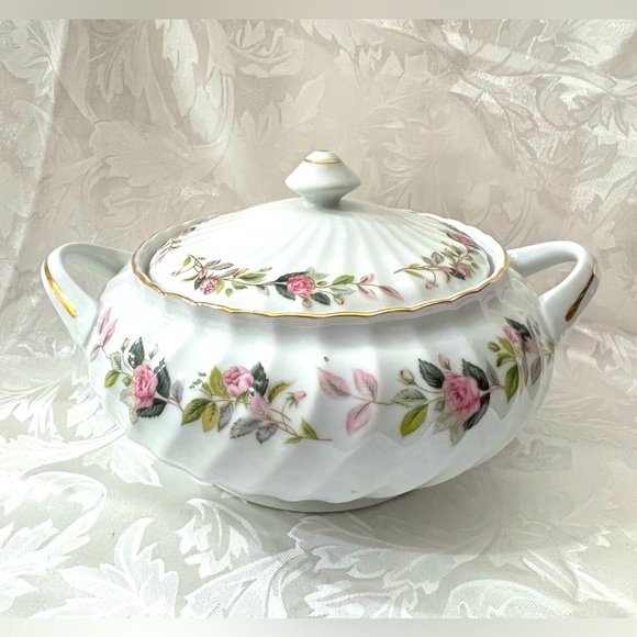 Set of 55 Pieces Vintage Creative Dinner Set (55 pieces) Gold Rim. Made in Japan - Picture 2 of 10